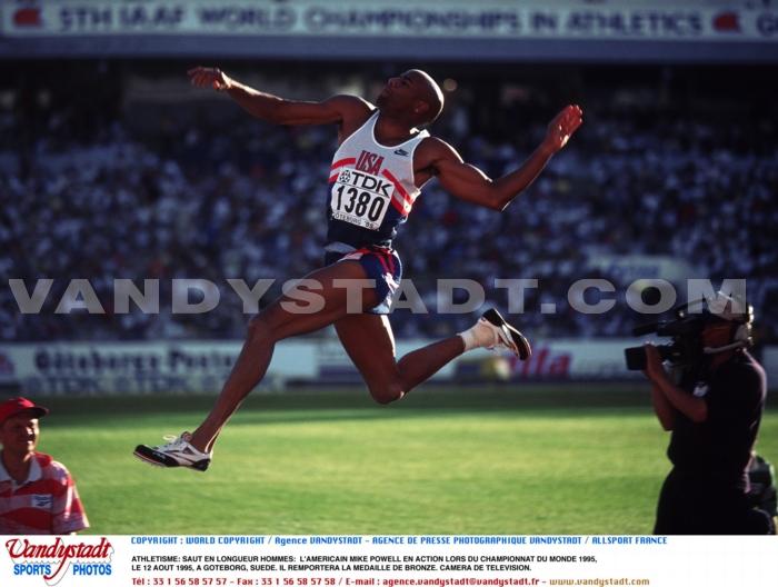 Athletisme - mike powell