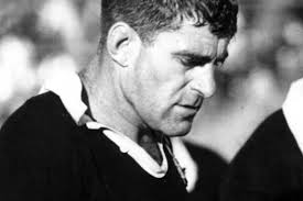 Colin MEADS