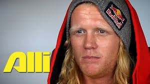 Tanner HALL