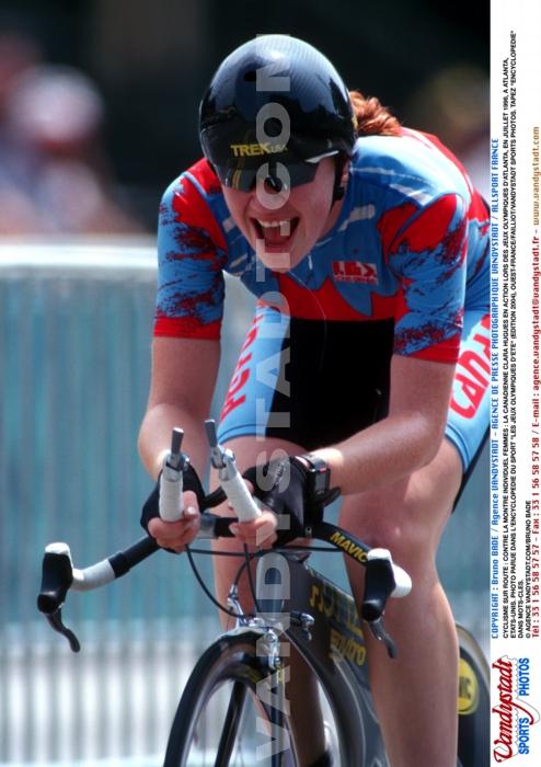 Clara HUGHES